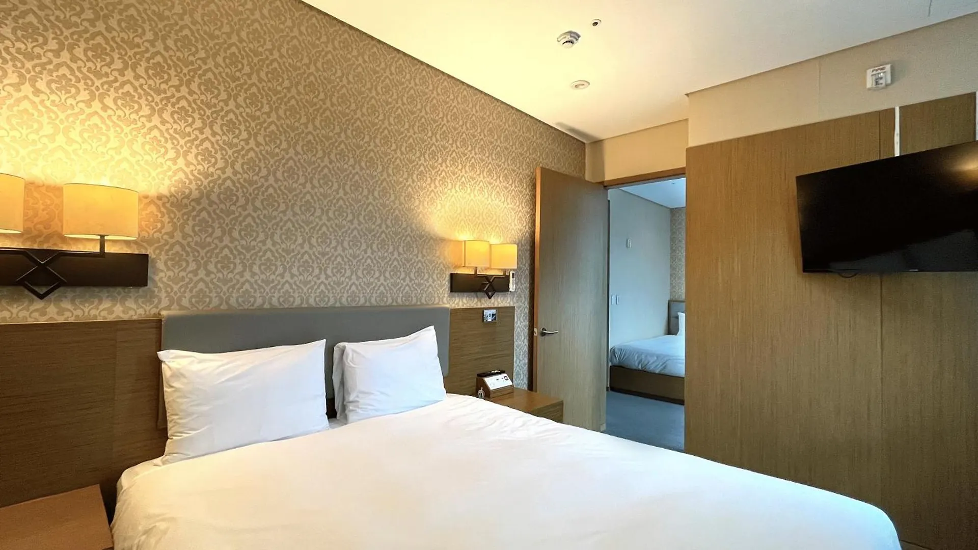 Mohenic Hotel Seoul Myeongdong