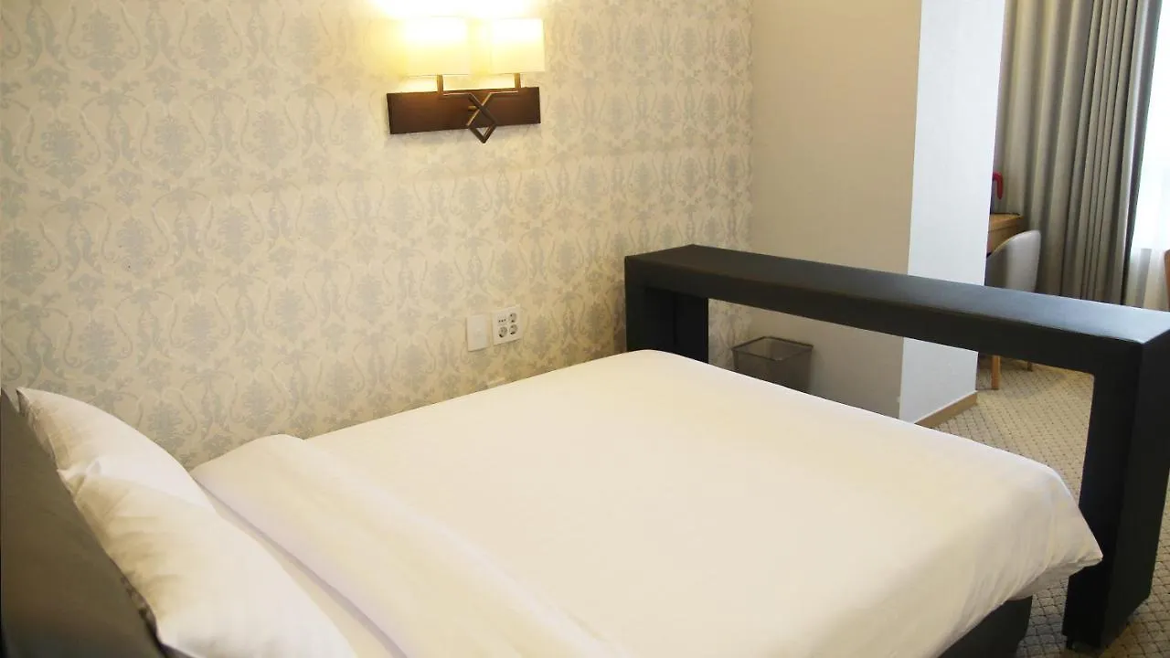 Mohenic Hotel Seoul Myeongdong